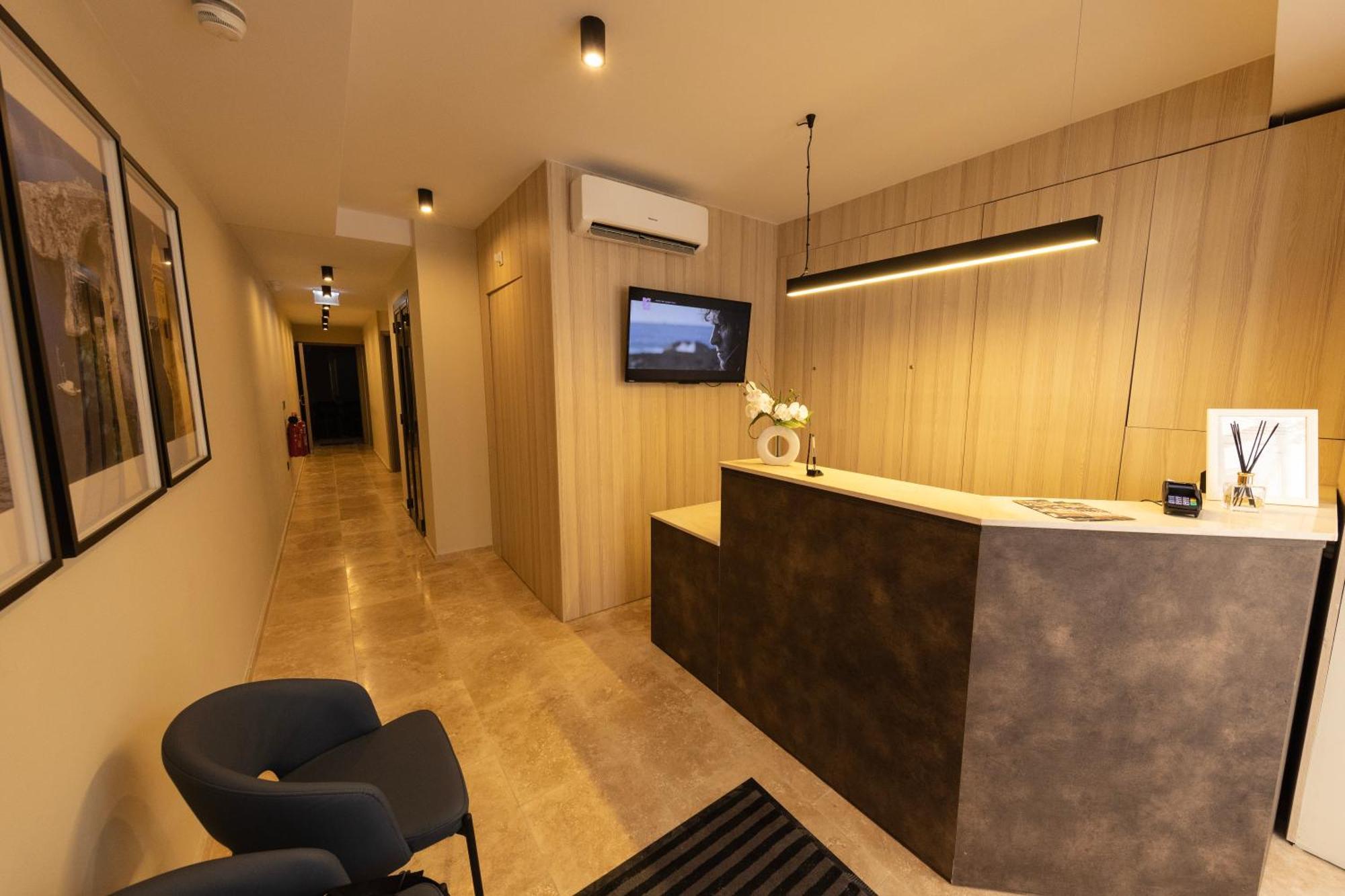 East Sliema Suites Exteriör bild