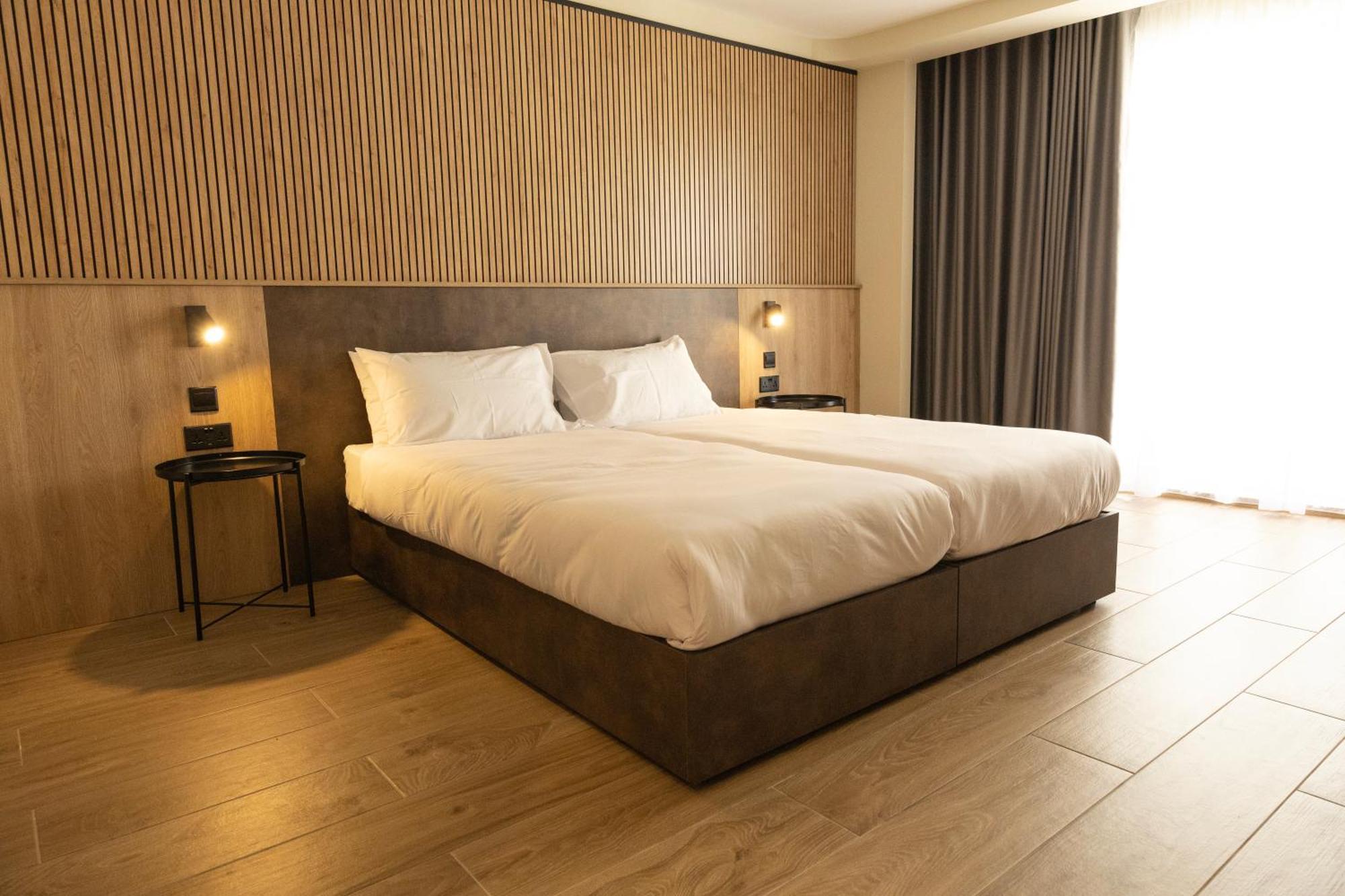 East Sliema Suites Exteriör bild