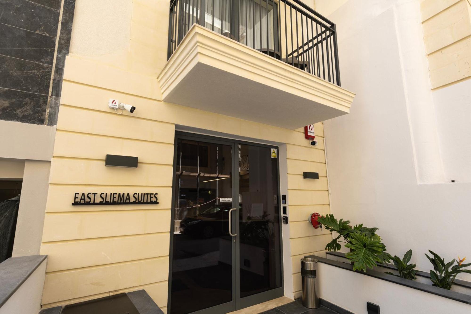 East Sliema Suites Exteriör bild
